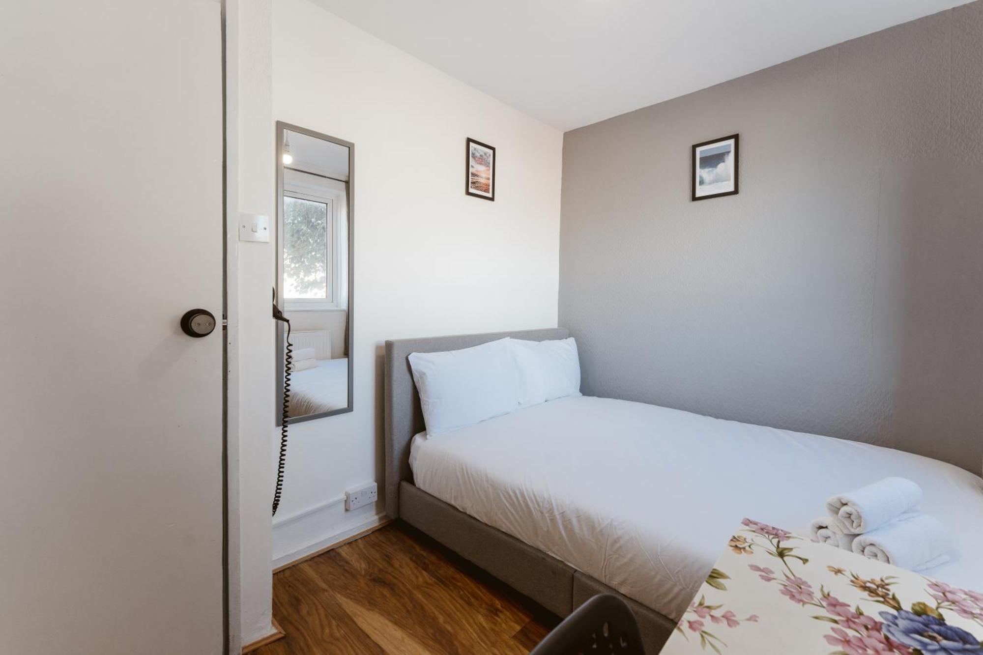Shadwell Double Room - 13 London Exterior photo